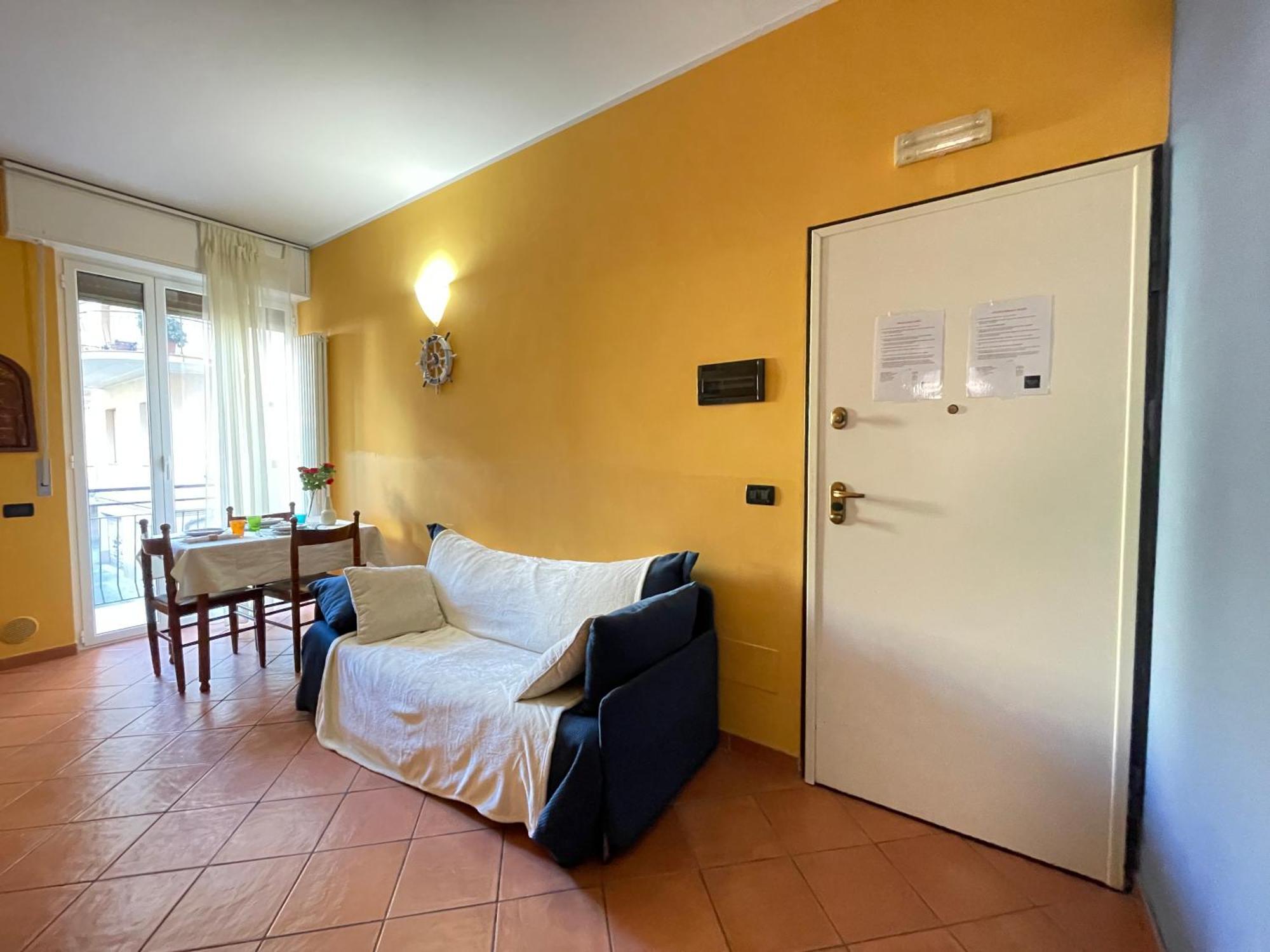50 Metri Dal Mare - Free Parking E A/C Apartment Pietra Ligure Ngoại thất bức ảnh