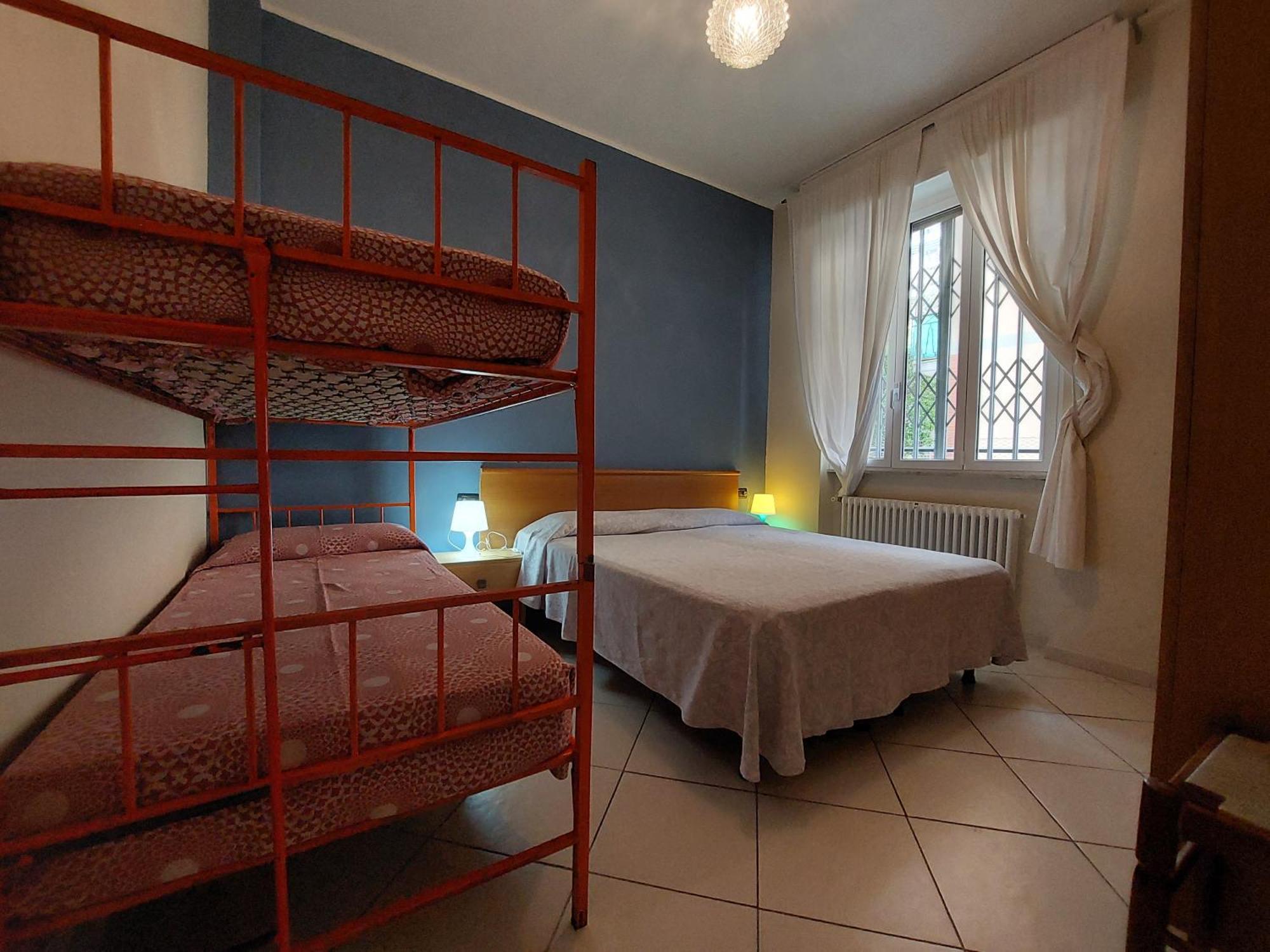 50 Metri Dal Mare - Free Parking E A/C Apartment Pietra Ligure Ngoại thất bức ảnh