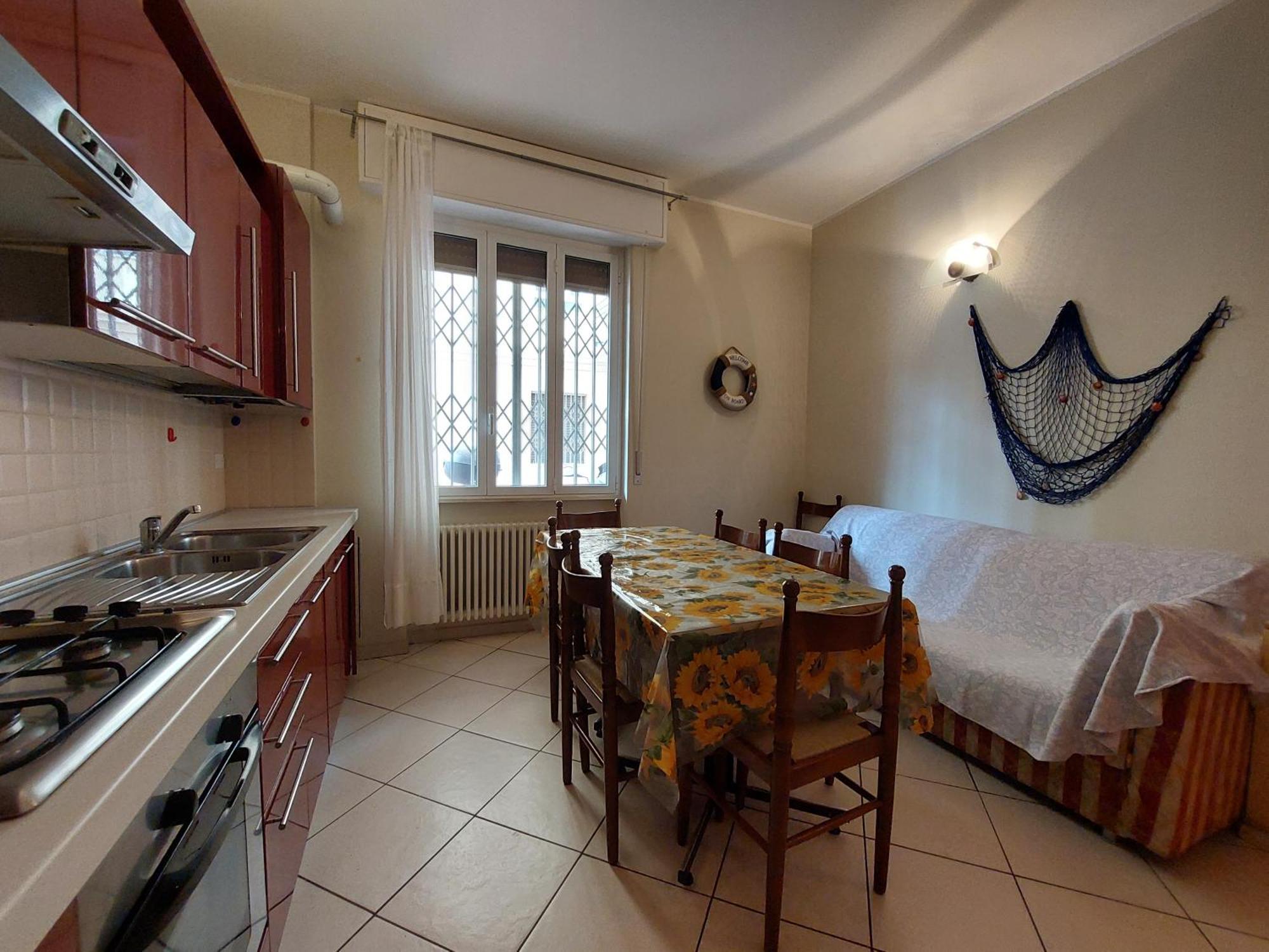 50 Metri Dal Mare - Free Parking E A/C Apartment Pietra Ligure Ngoại thất bức ảnh