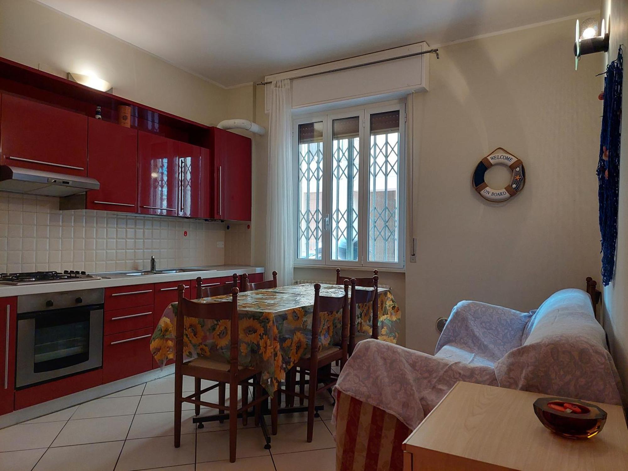50 Metri Dal Mare - Free Parking E A/C Apartment Pietra Ligure Ngoại thất bức ảnh